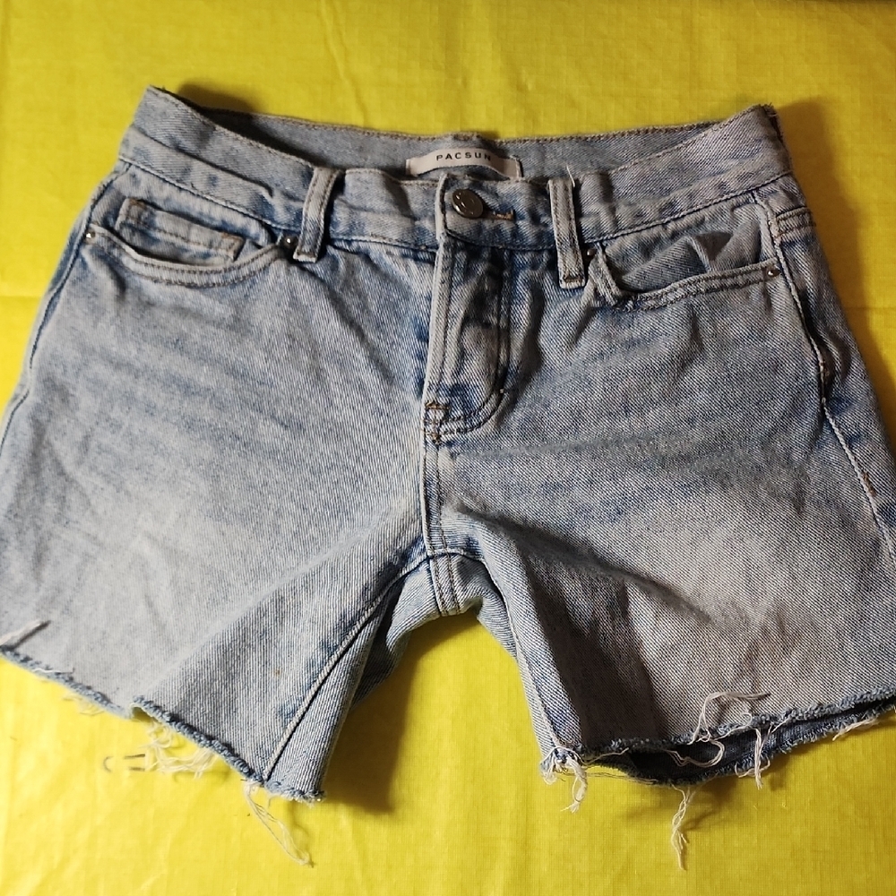 PacSun Light Wash Jean Shorts